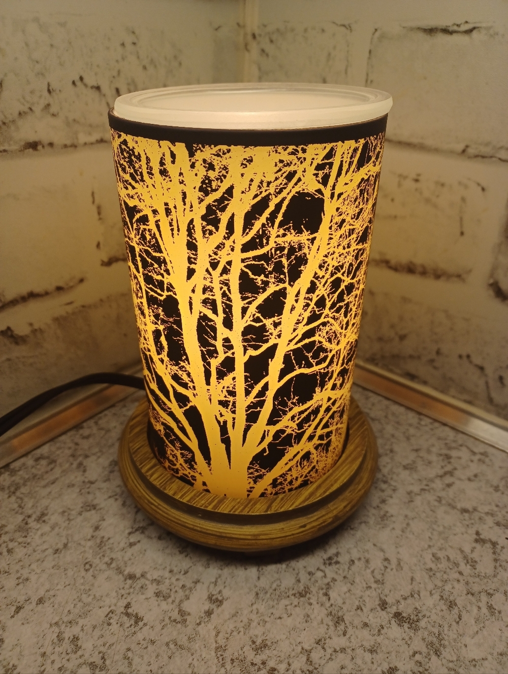 Braches Black Tree Limbs Simmer Pot Wax Warmer Pink Zebra Woodgrain Base